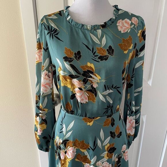 Chelsea28 Long Sleeve Floral Print Dress size Small - Picture 5 of 16